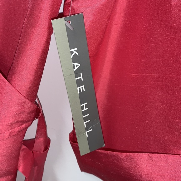 Kate Hill Silk Blazer - Picture 4 of 5